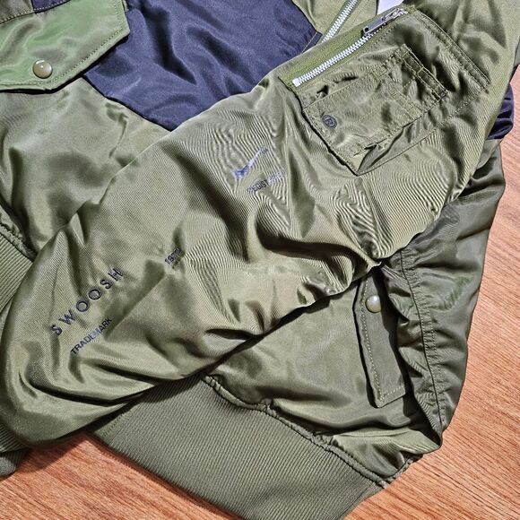 Nike Sportswear Big Swoosh Reversible Bomber Jacket Therma-FIT DD6055-326 - Picture 8 of 16